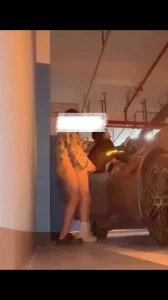 送美女同事回家在她家地下车库干一炮再走